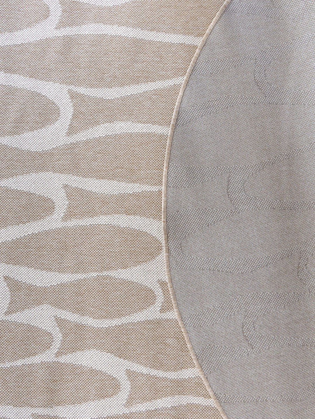 Finley Round Rug in Suntan