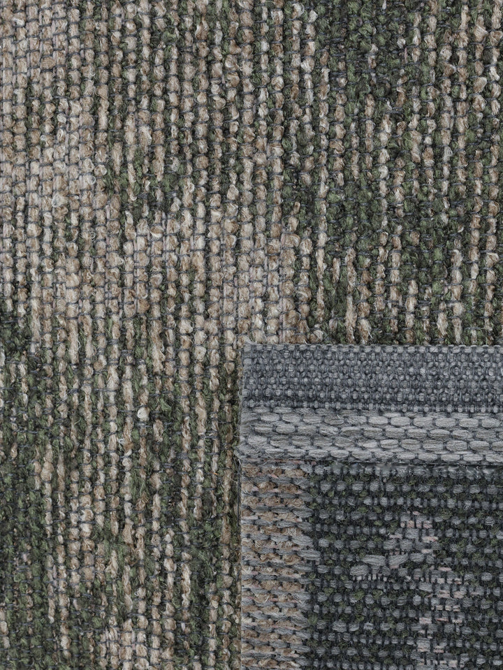 Beachwalk Rug in Kelp