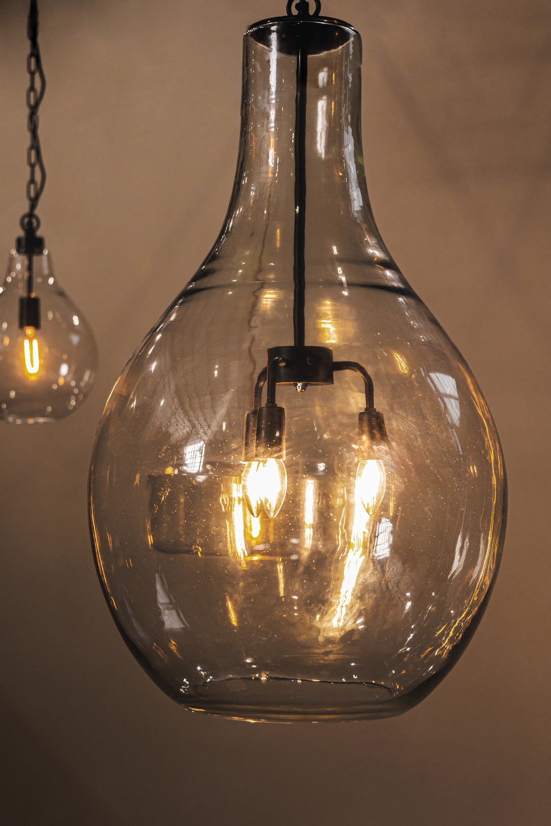 Bell Pendant in Black Sparrow