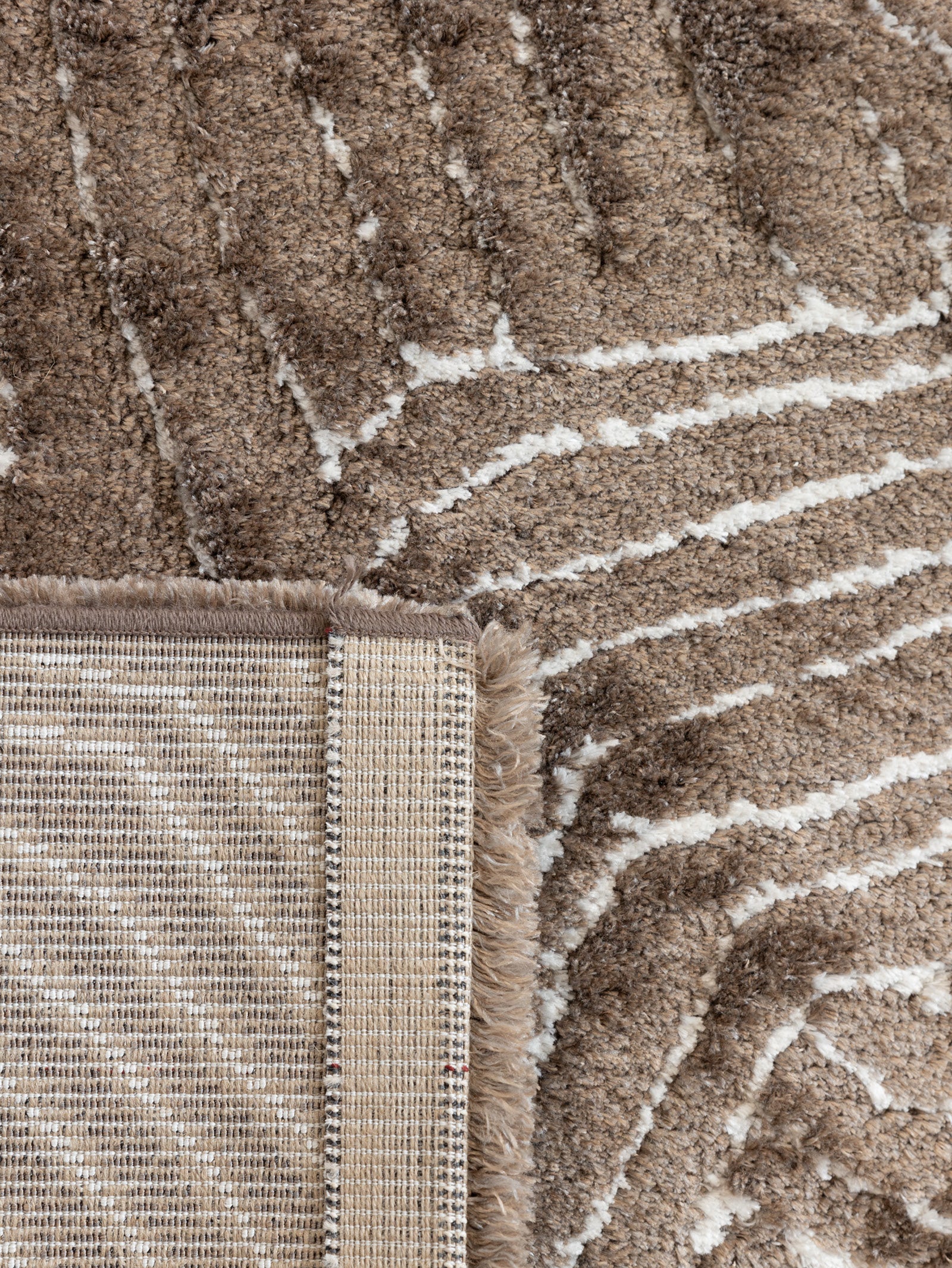 Sculpte Rug in Mocha - Hertex Haus - Hertex Haus
