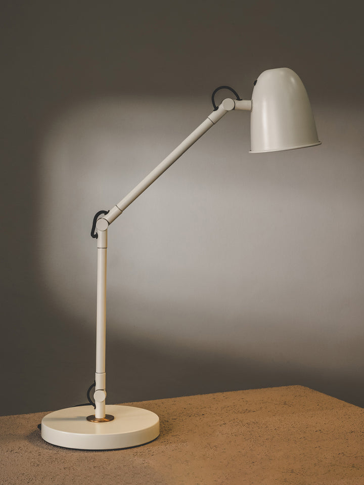 Belvedere Desk Lamp