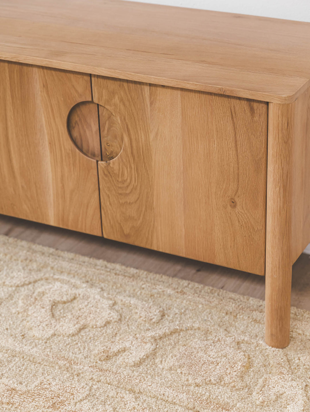 Bosch Oak Media Unit in Ginger