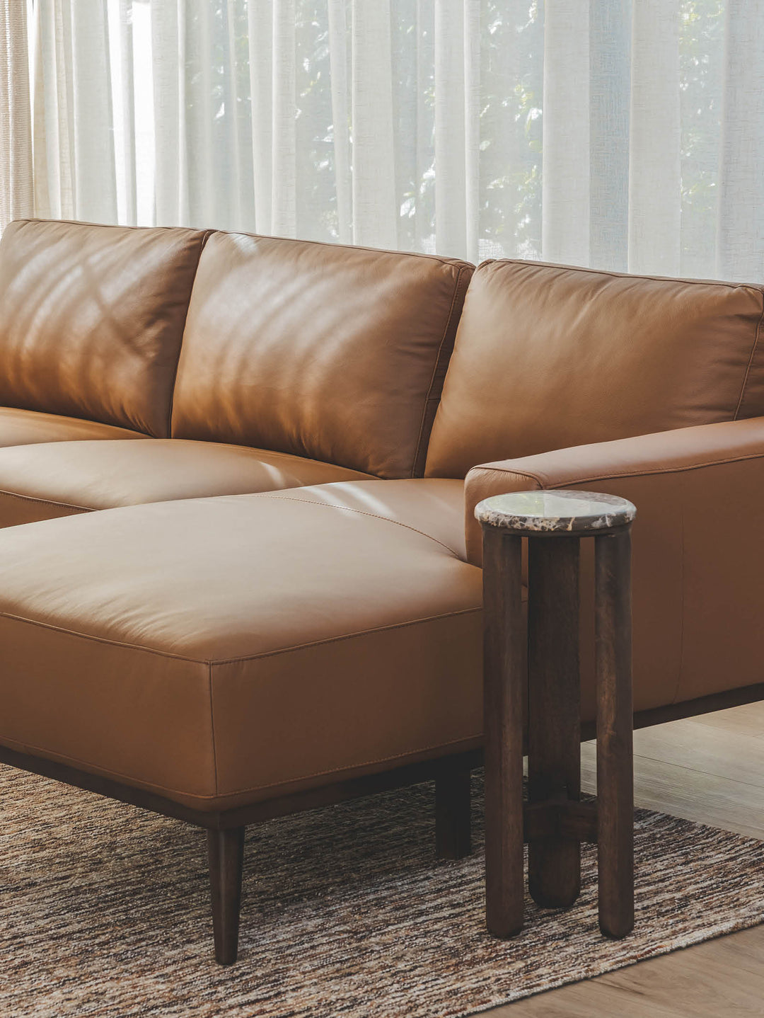 Briza Side Table