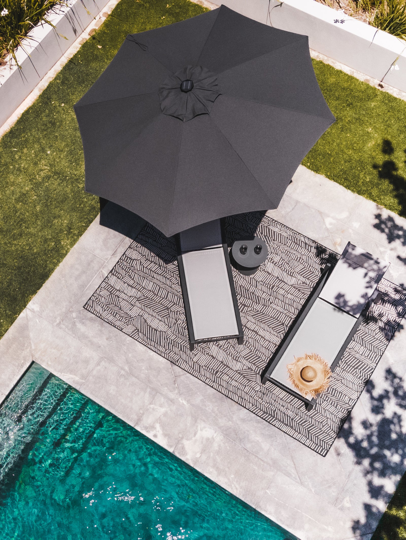 Capri Outdoor Stackable Lounger Obsidian - Hertex Haus - Hertex Haus