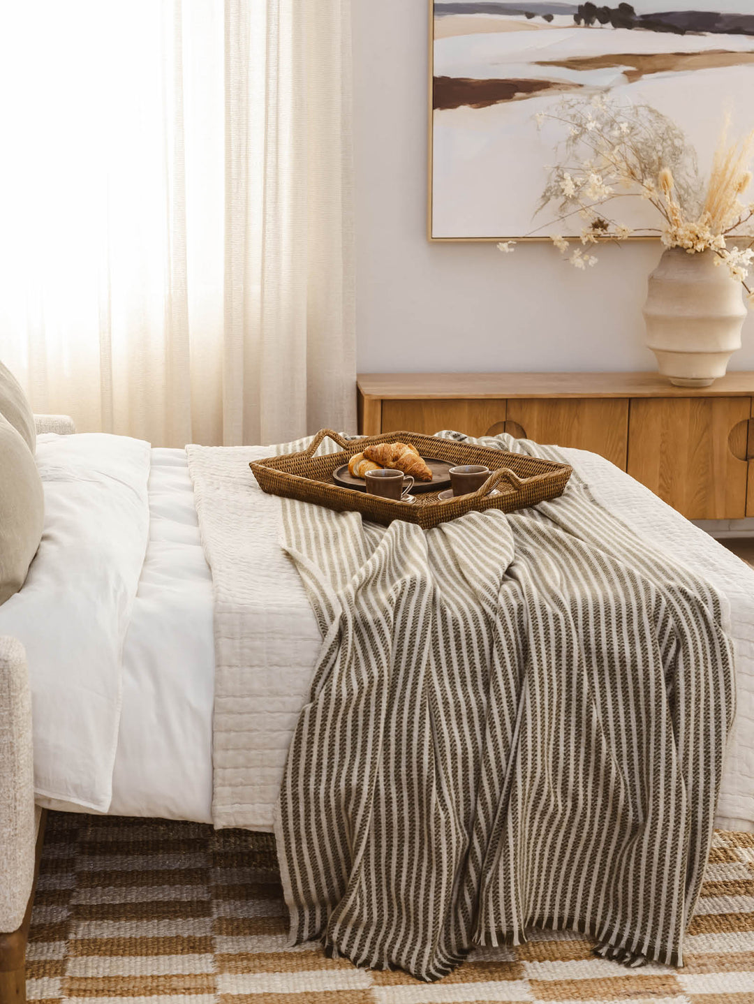 Caroline Sleeper Sofa in Cosmopolitan Almond