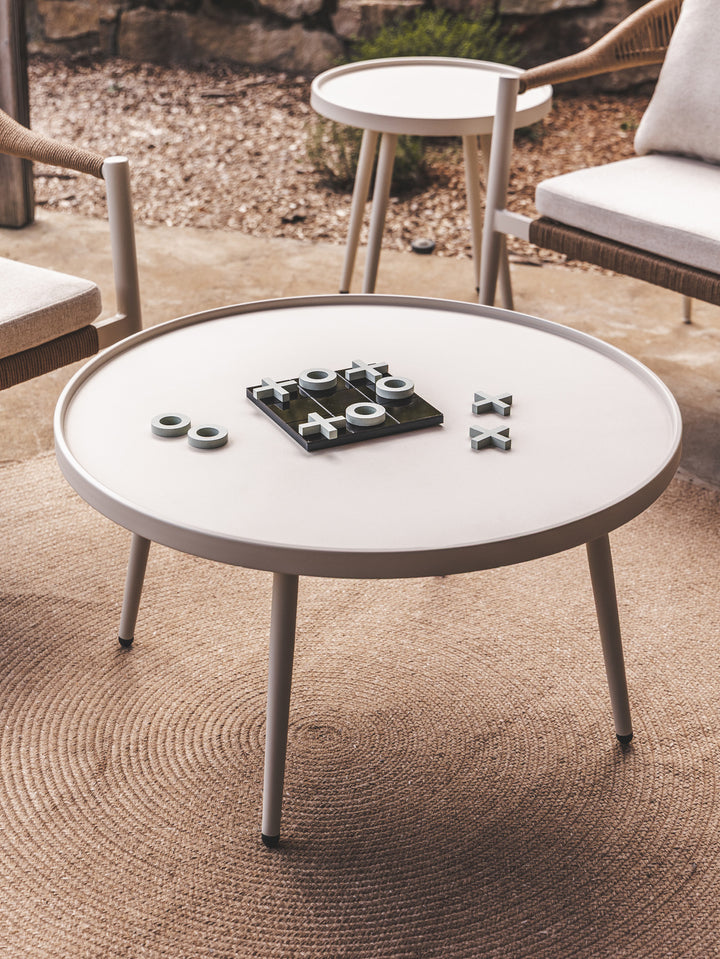 Carousel Round Rug in Maple
