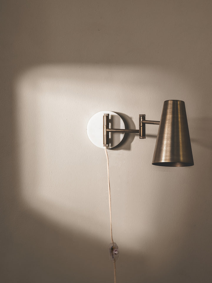 Cherish Wall Light in Treas
