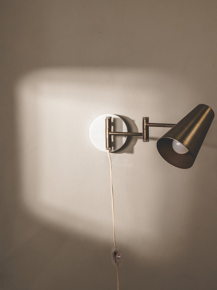 Cherish Wall Light in Treas