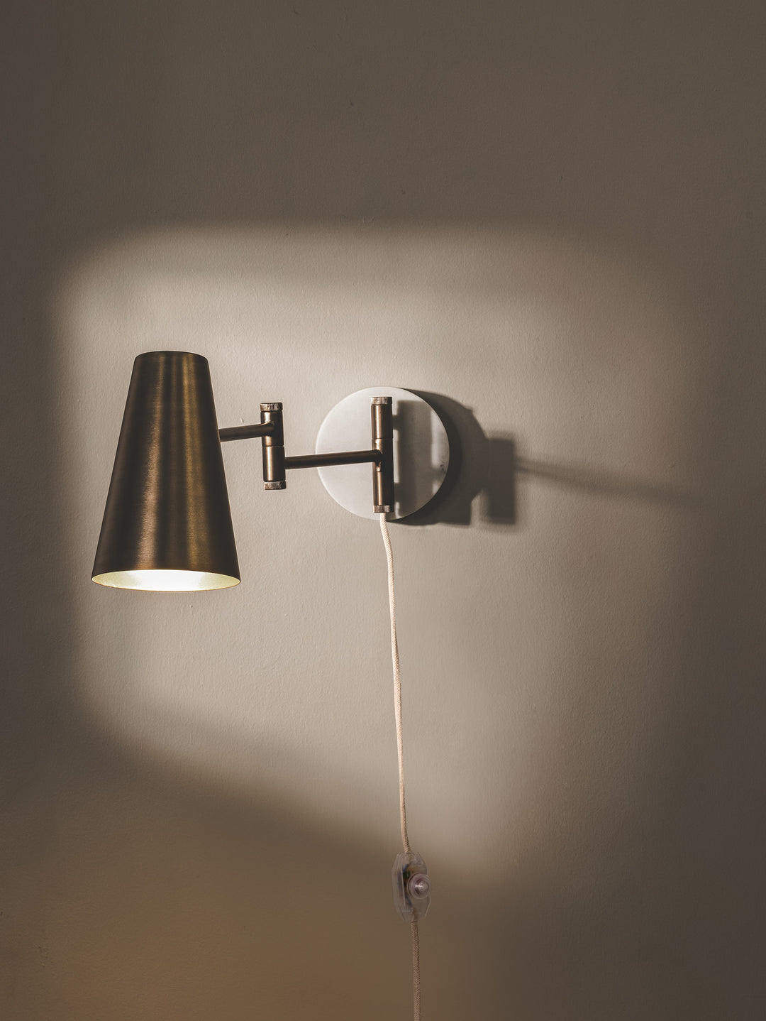 Cherish Wall Light in Treas