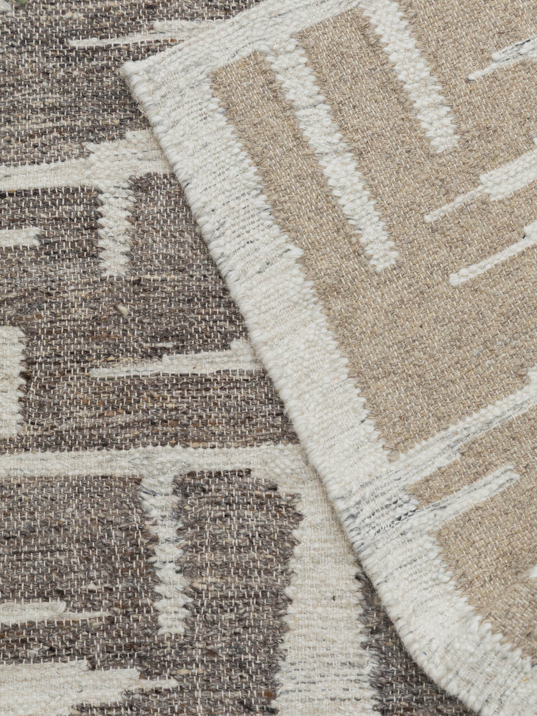 Clayborn Rug in Bark