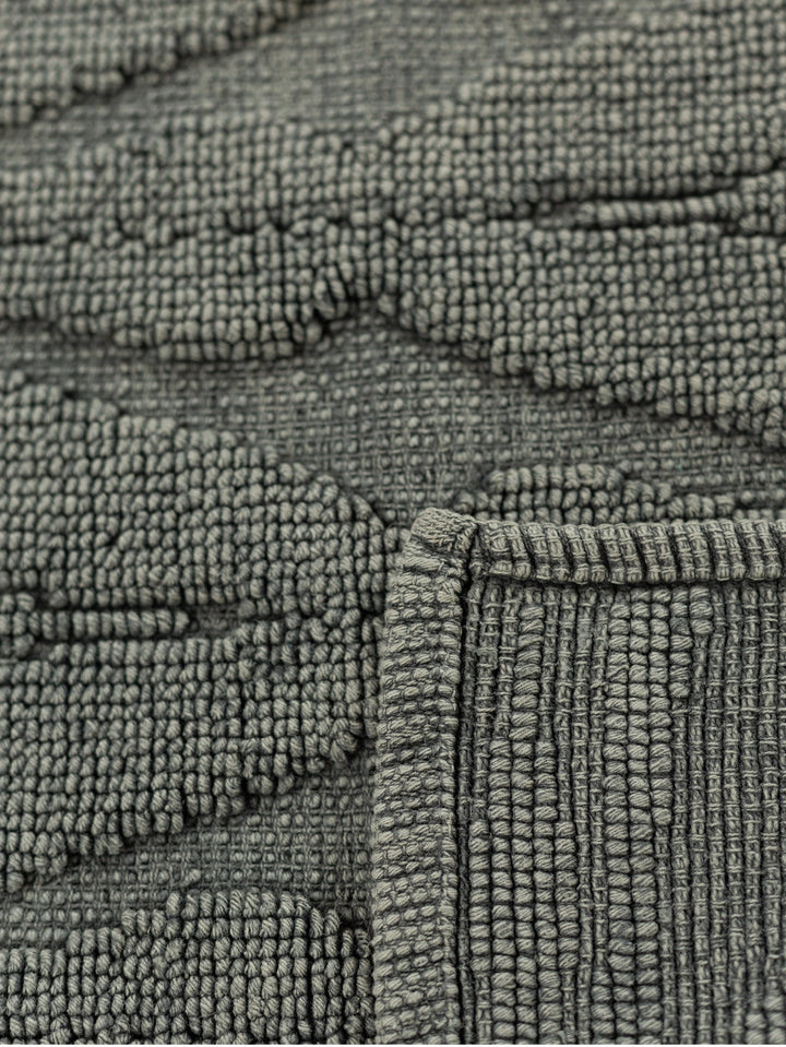 Cleo Bathmat