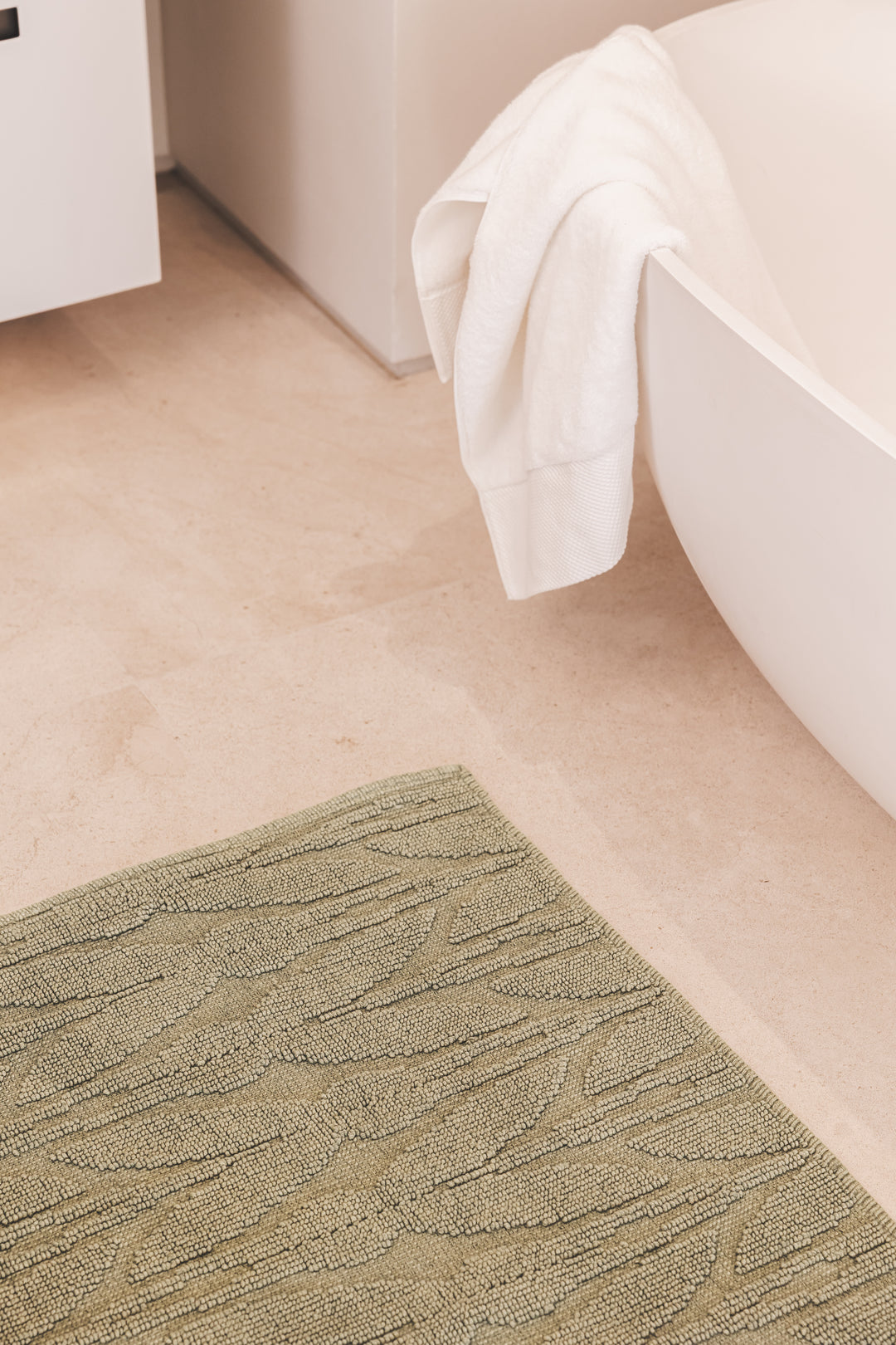 Cleo Bathmat