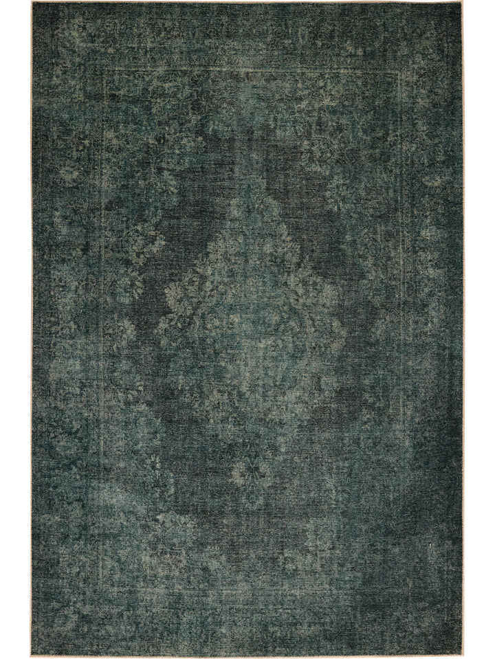 Sophie Rug in Serenade