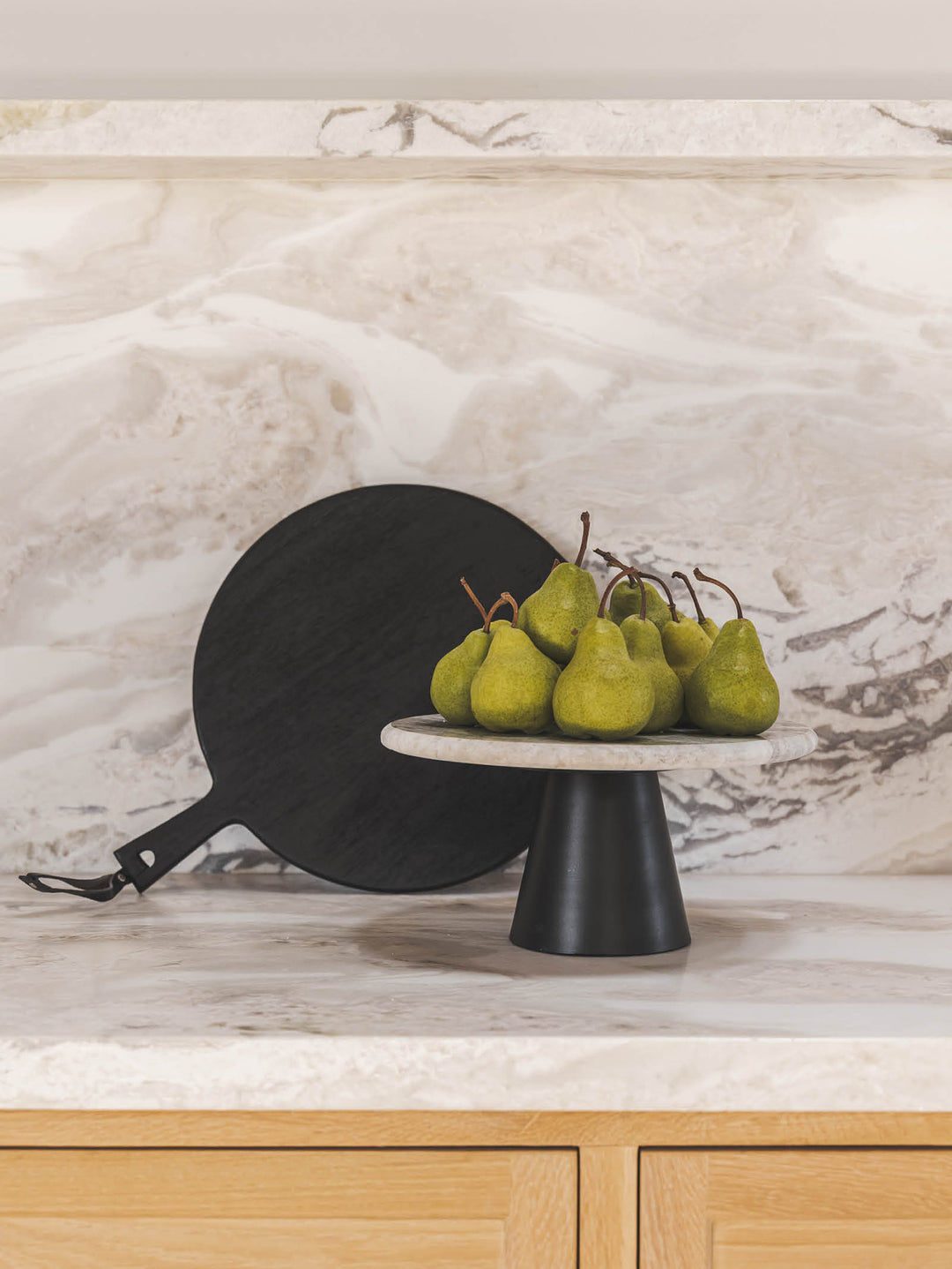 Delight Cake Stand in Moody