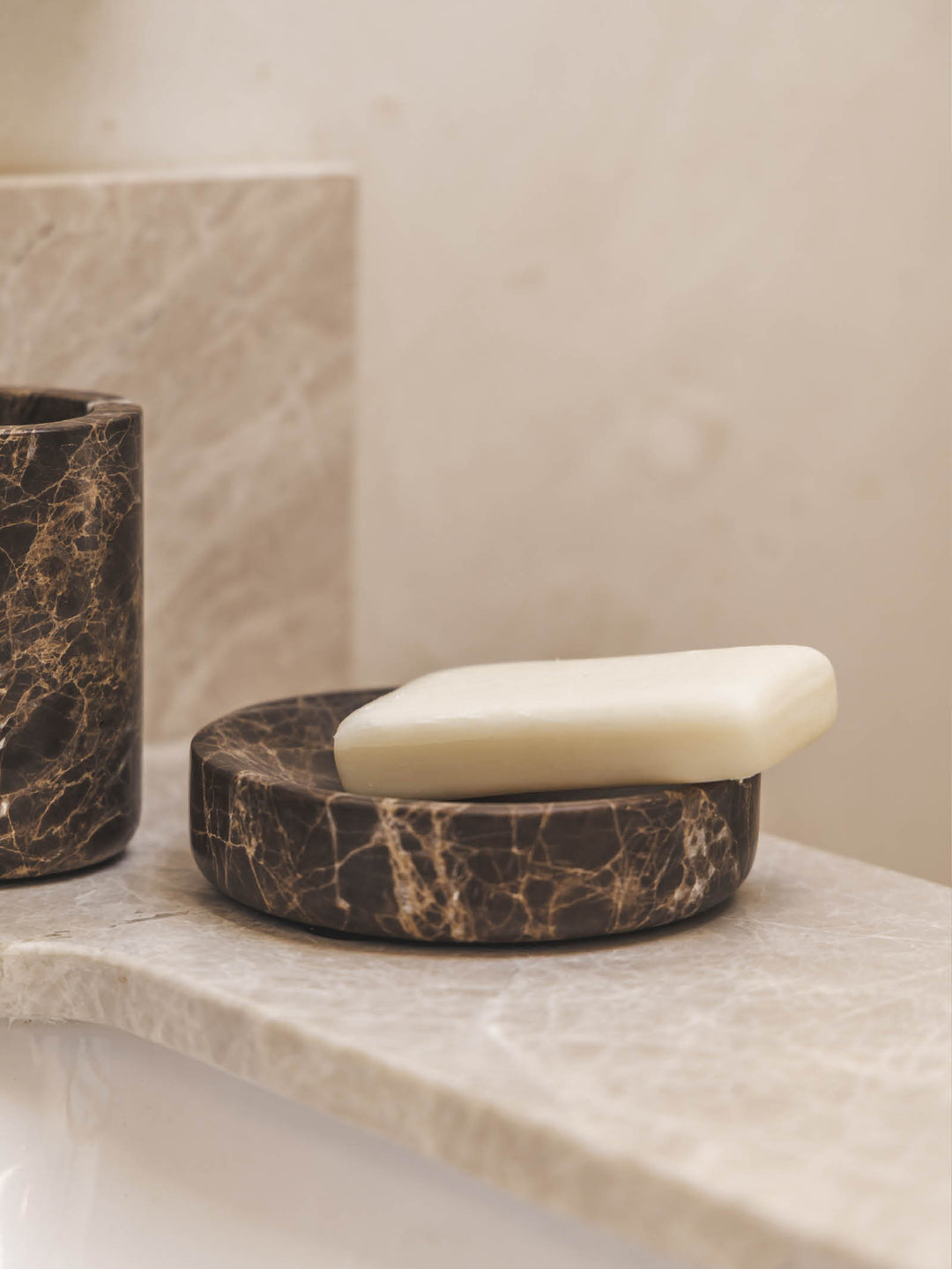 Divine Round Soap Dish