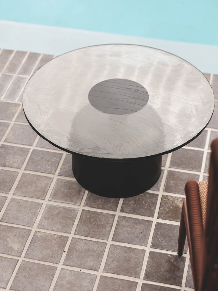 Drizzle Coffee Table in Clear