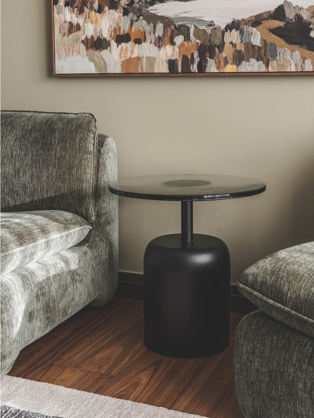 Drizzle Side Table in Clear