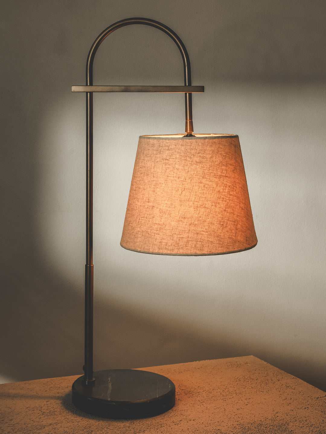 Duncan Desk Lamp in Linen