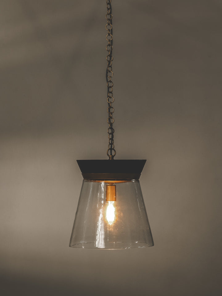 Duskmere Pendant in Clear
