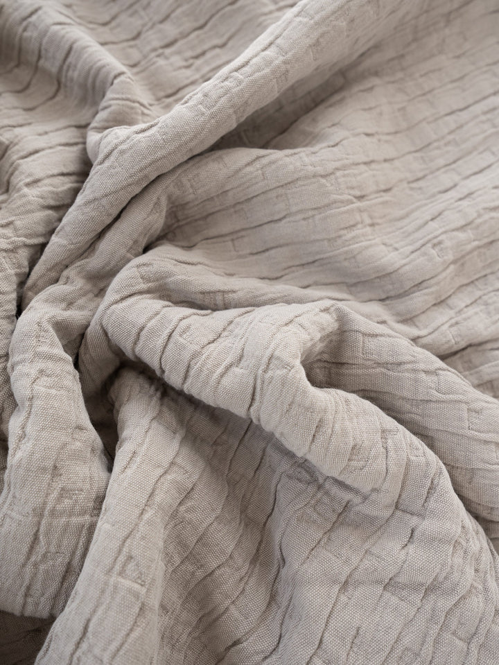 Elara Throw