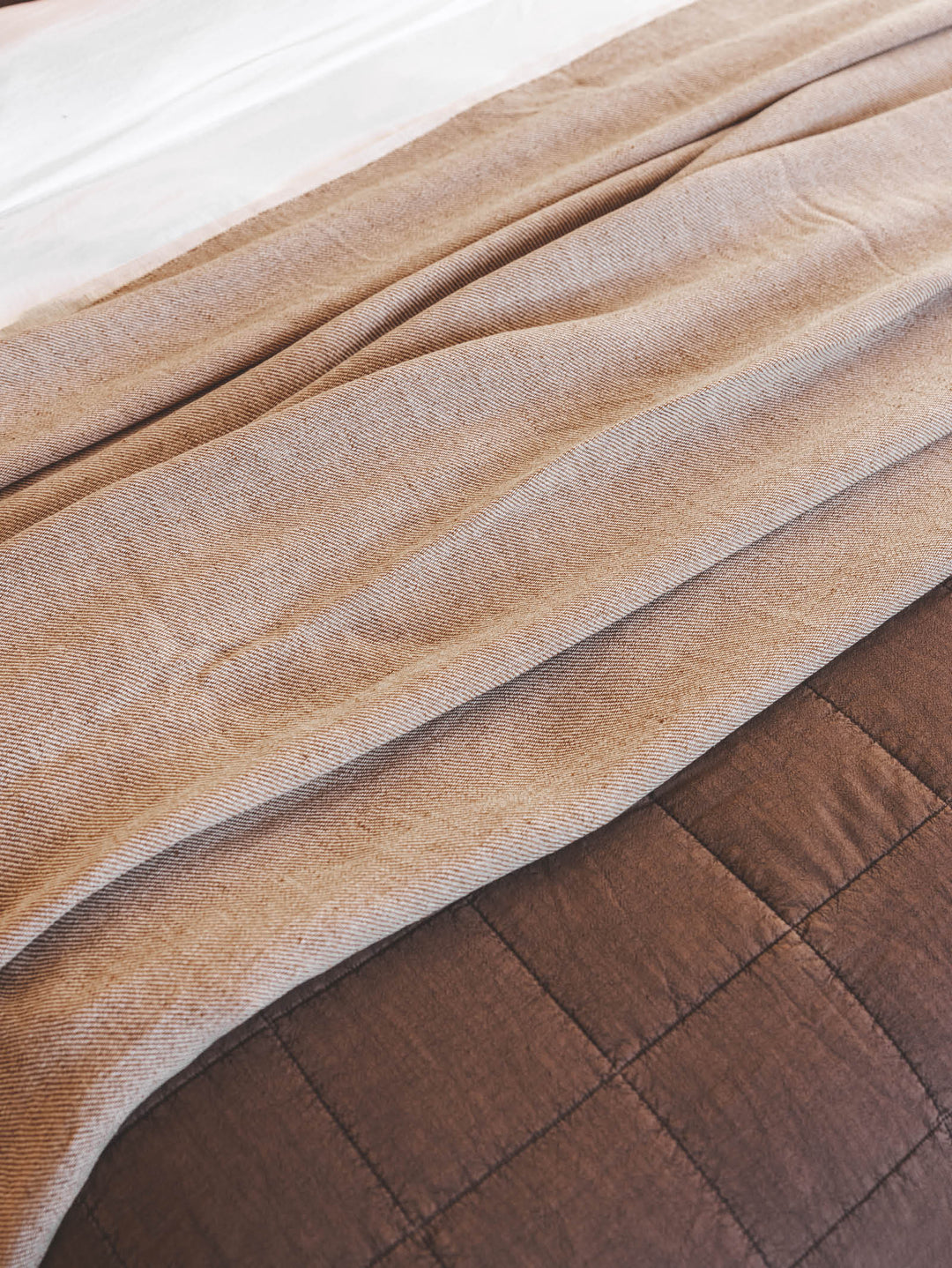 Elle Throw