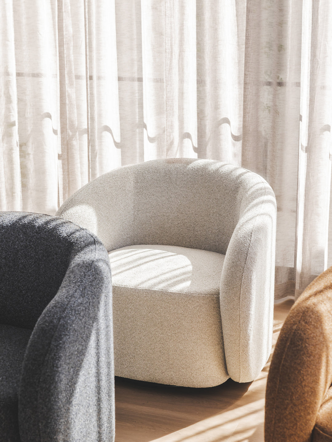 Emily Swivel Chair