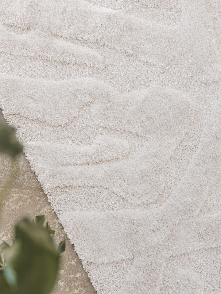 Enliven Rug in Frost
