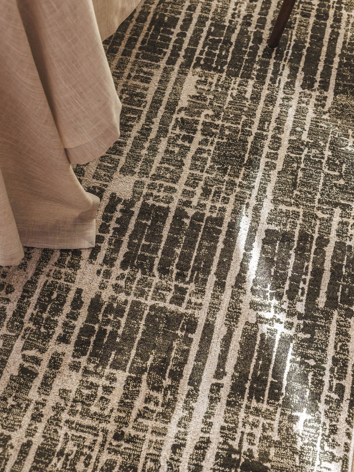 Aria Rug in Evergreen