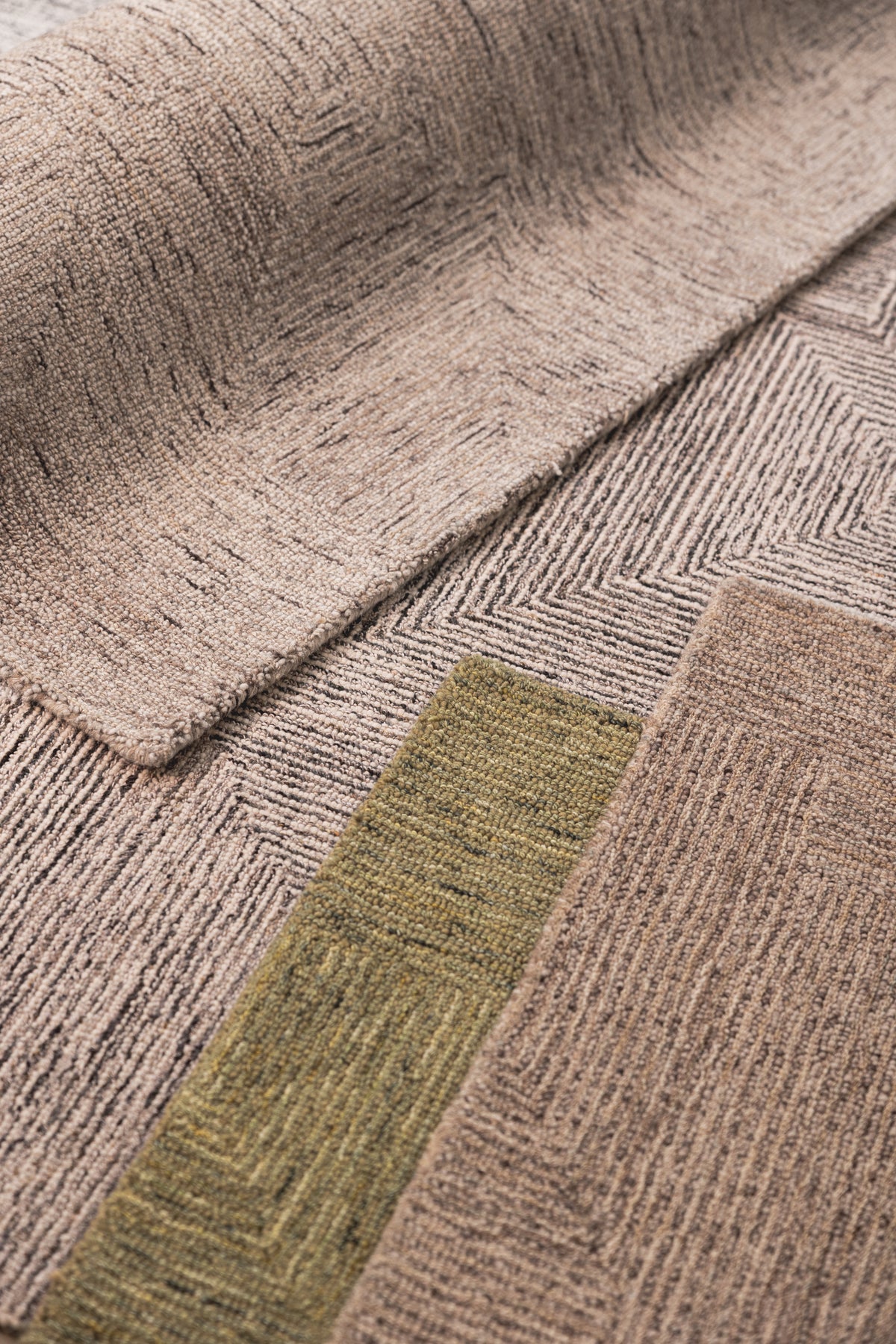 Entwine Rug Entwine Rug in Crunchy - Hertex Haus - Hertex Haus