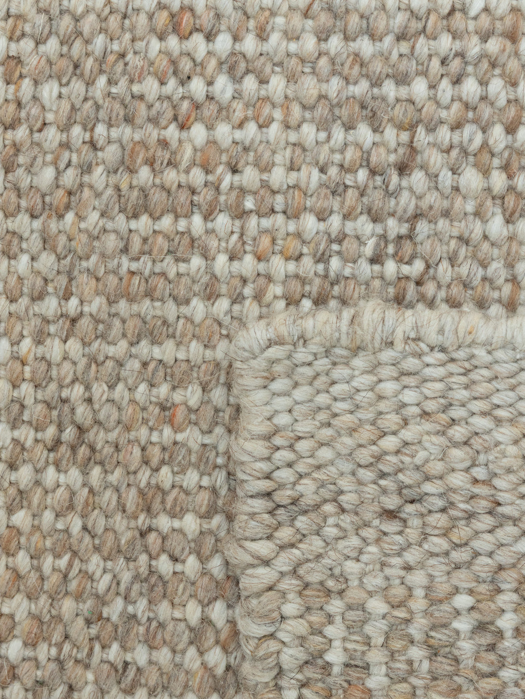 Escape Rug in Sand