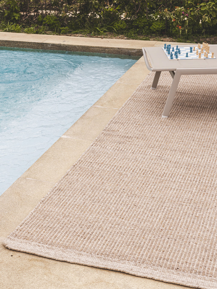 Escape Rug in Sand