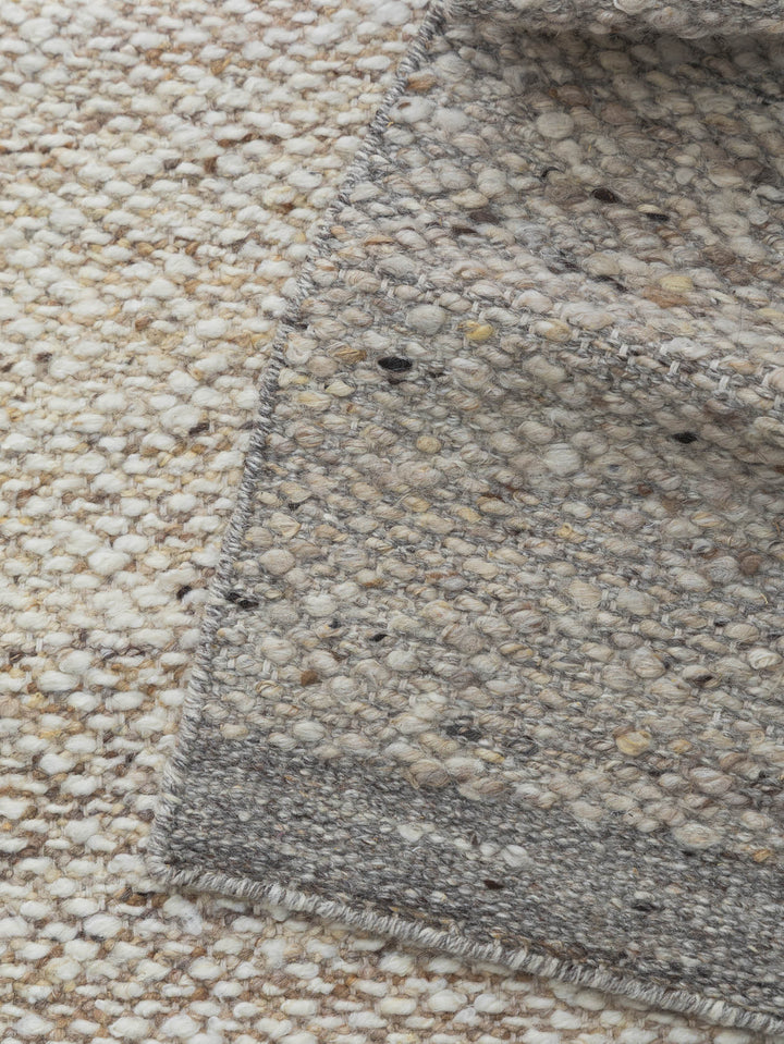 Everest Rug in Natural