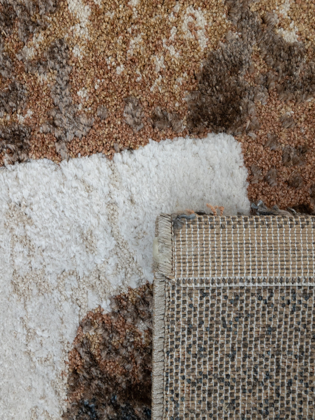Envision Rug in Lava