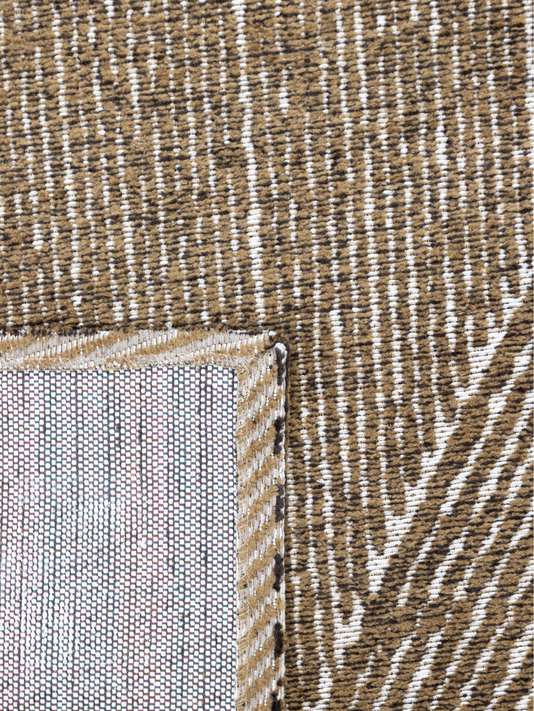 Facet Rug in Foolsgold