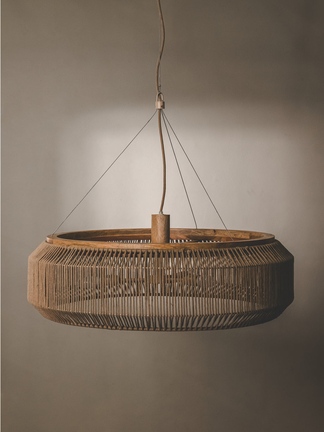 Fortune Pendant in Natura