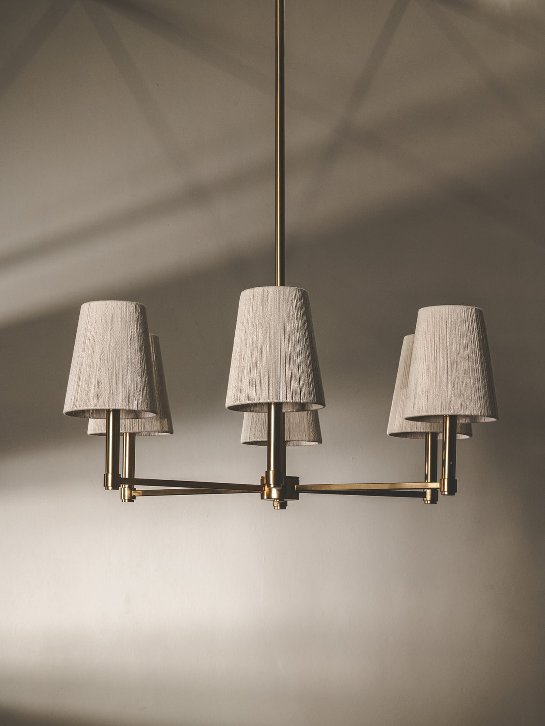 Glowrift Chandelier in Champagne