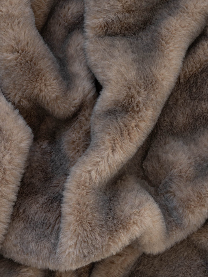 Gobi Fur in Saddle