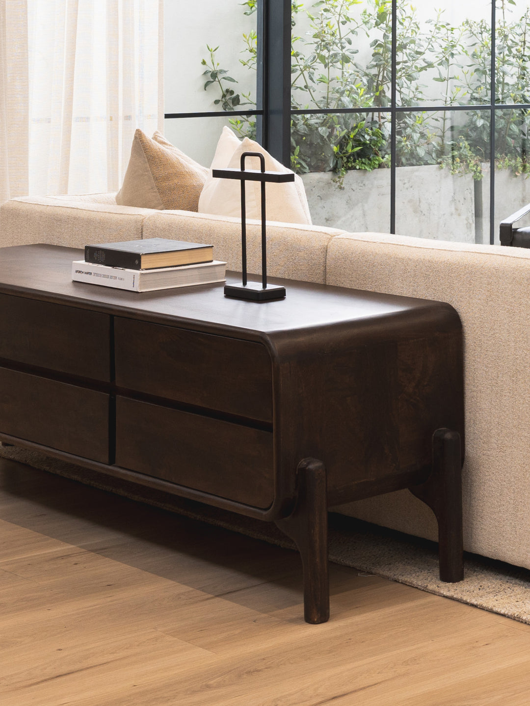 Hamptons Media Unit