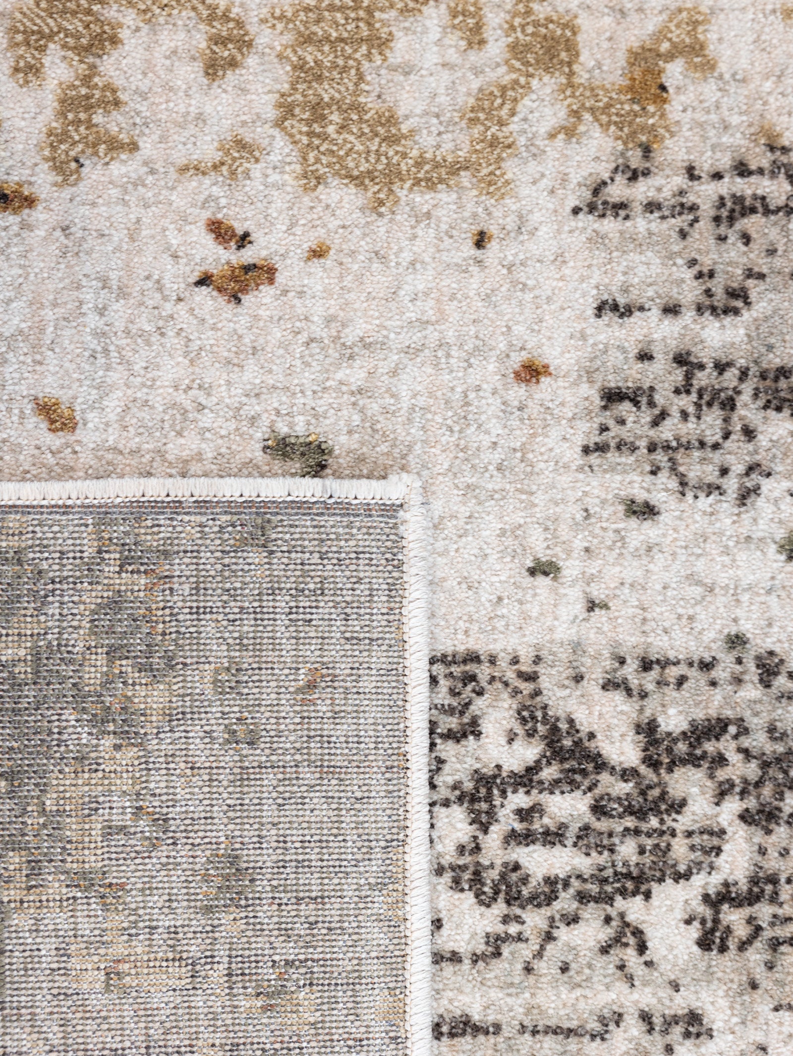 Evanesce Rug in Breaking Dawn - Hertex Haus - Hertex Haus