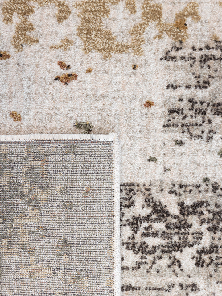 Evanesce Rug in Breaking Dawn