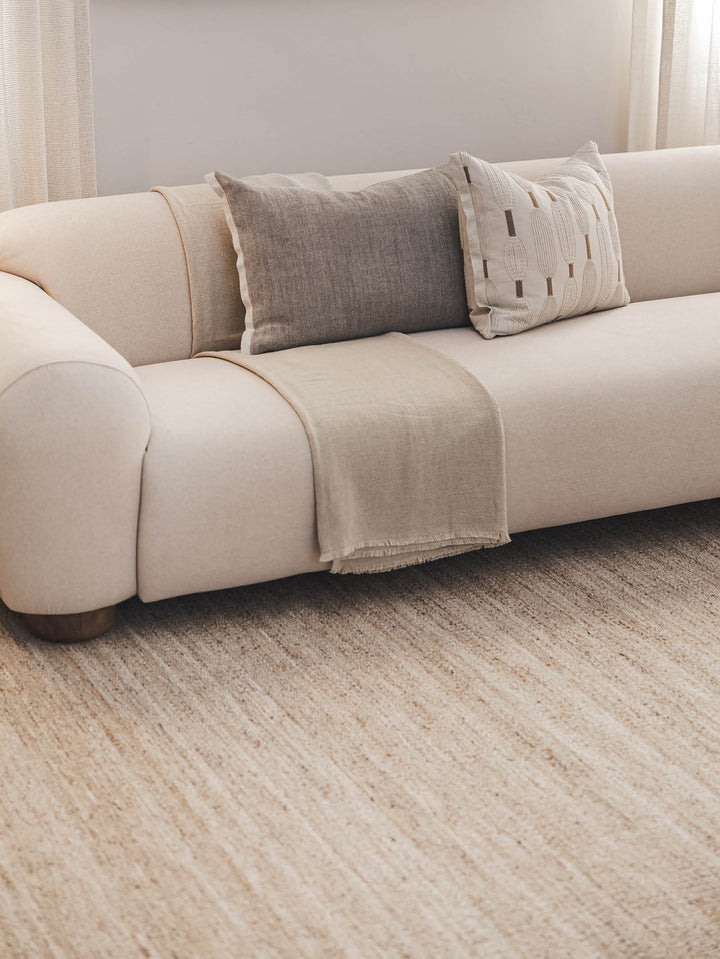 Hemsworth Rug in Wheat