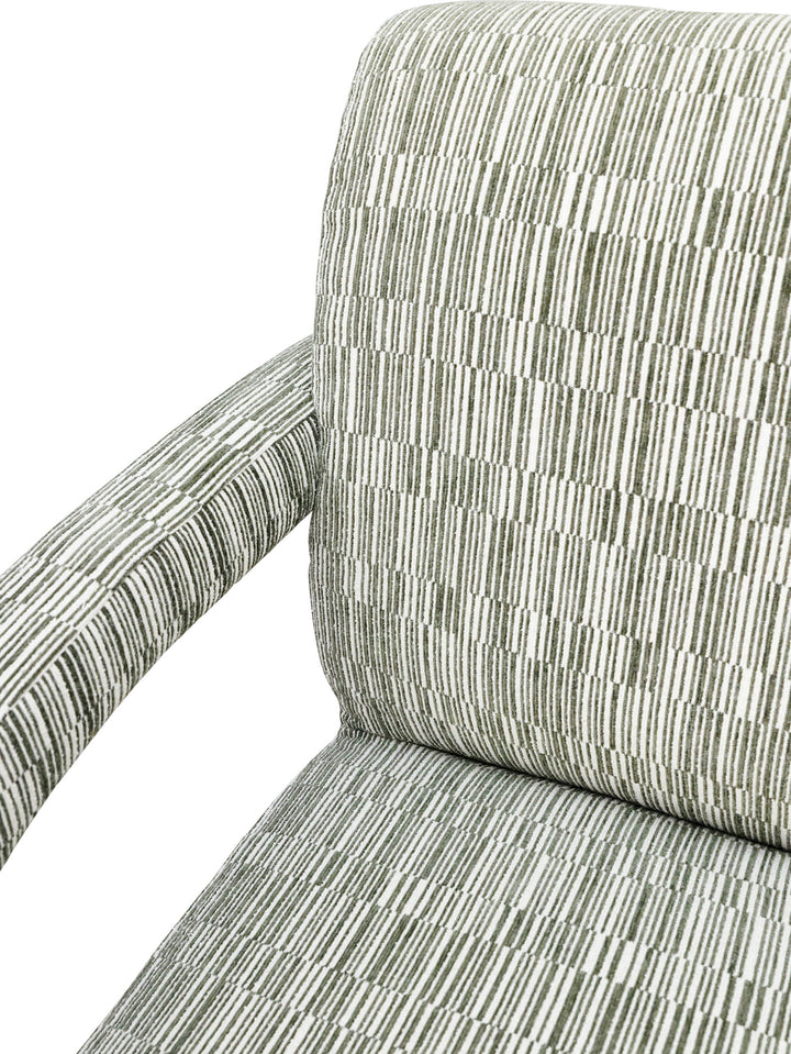 Highborn Swivel Chair