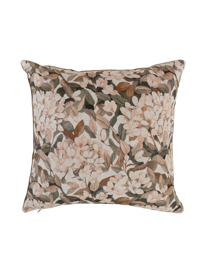Petal Scatter in Blush