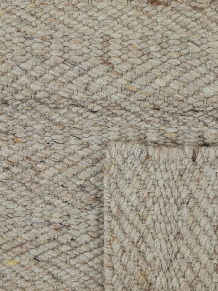 Humble Runner in Oat