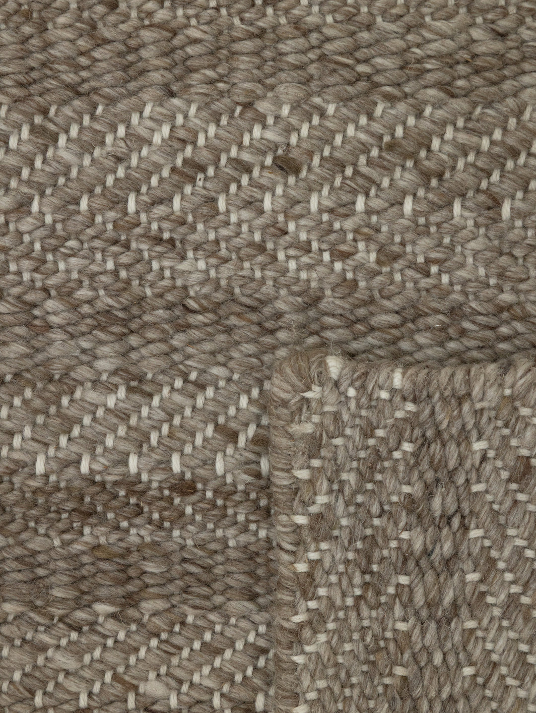 Humble Runner in Truffle