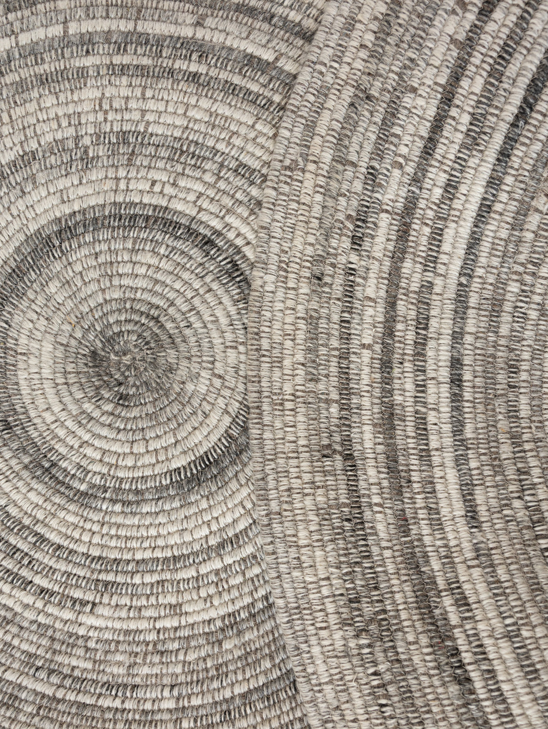 Inca Round Rug in Stone