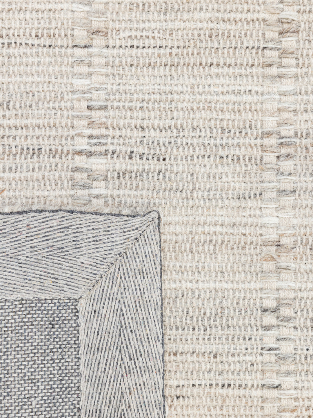 Interrow Rug in Macadamia