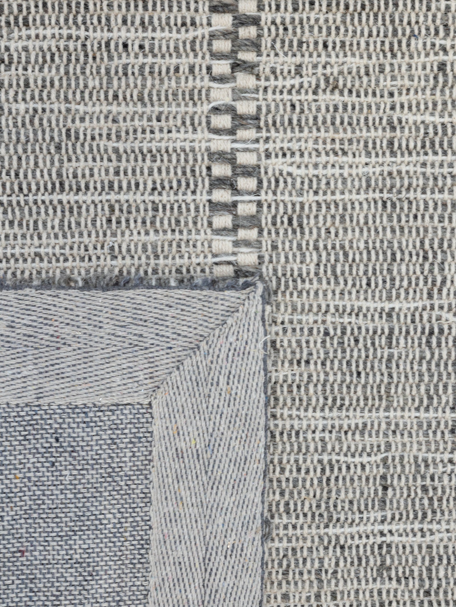 Interrow Rug in Storm - Hertex Haus - Hertex HAUS