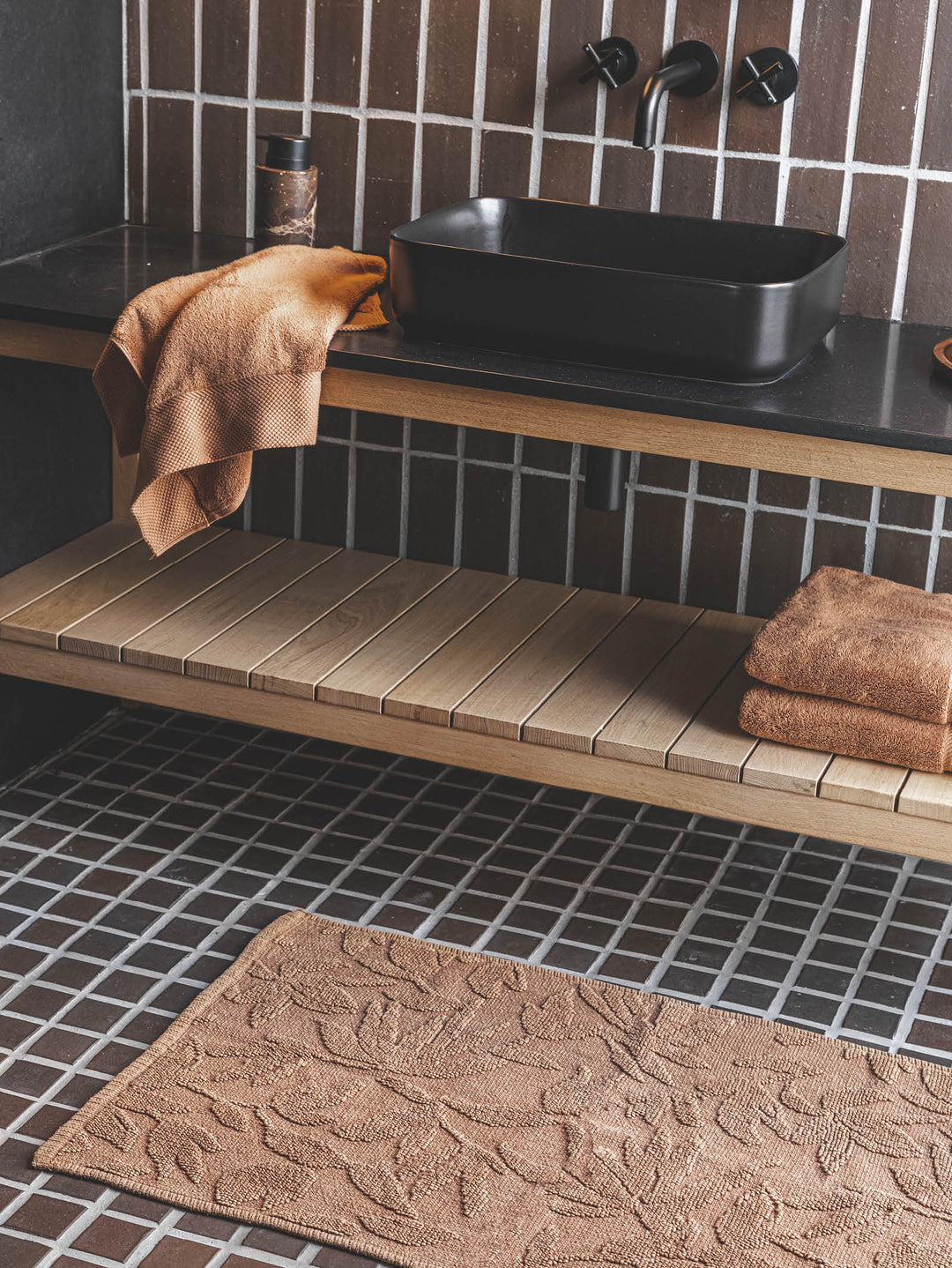 Iris Bathmat