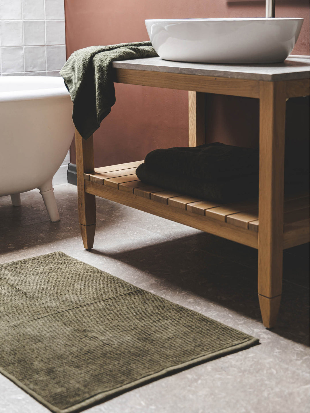 Iris Bathmat
